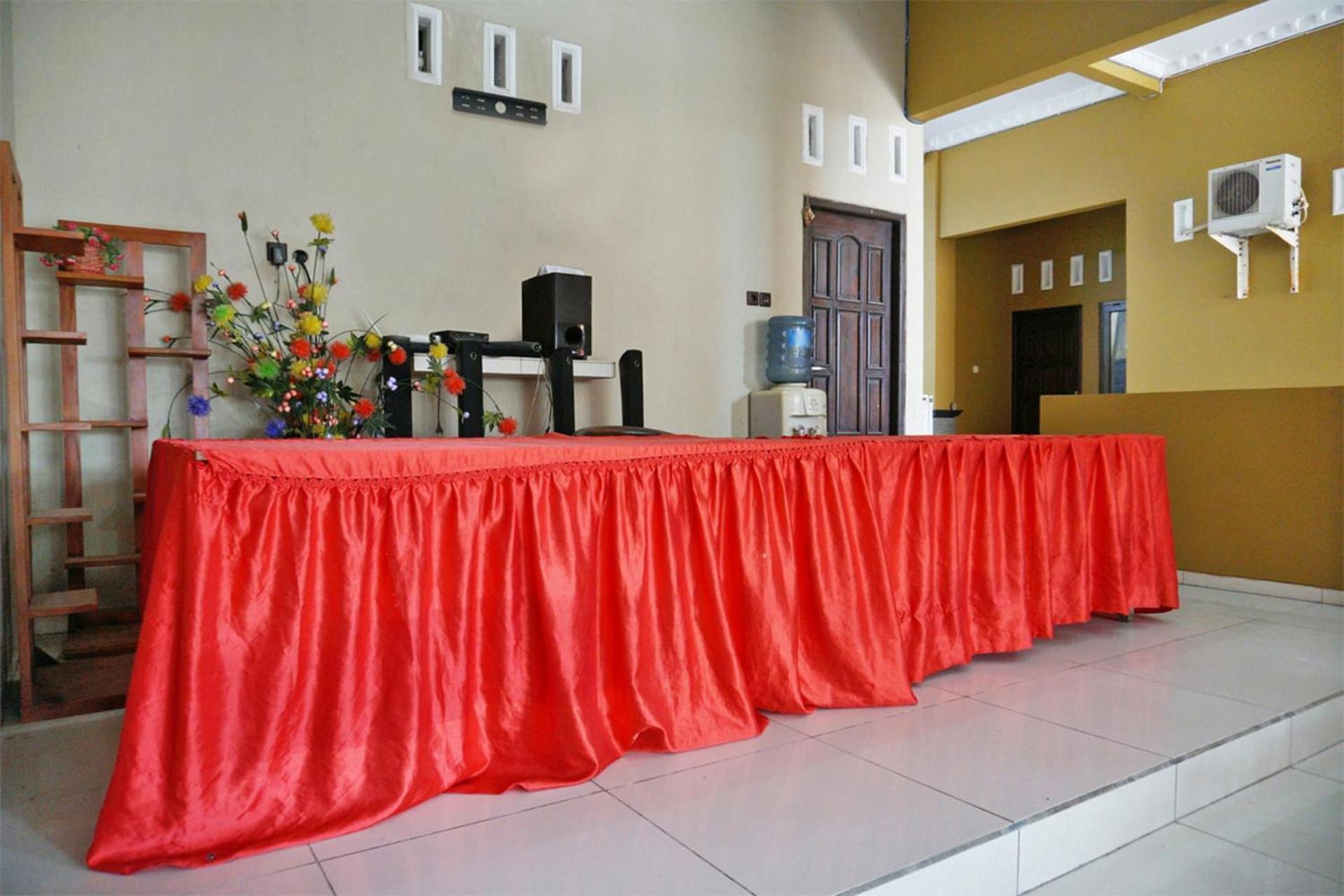 Spot On 2629 Duta Karimun Hotel Karimunjawa Exterior photo